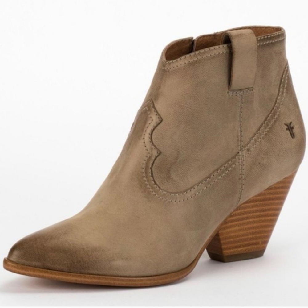 Frye "Reina Bootie" Leather Ankle Boots Pointed Toe Ash Brown | Women's Size 9